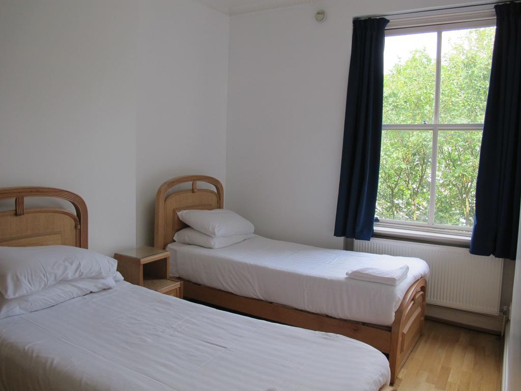Access Earls Court Apartman London Szoba fotó